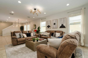 Encore Resort 11 Bedroom Home with Pool (2206)